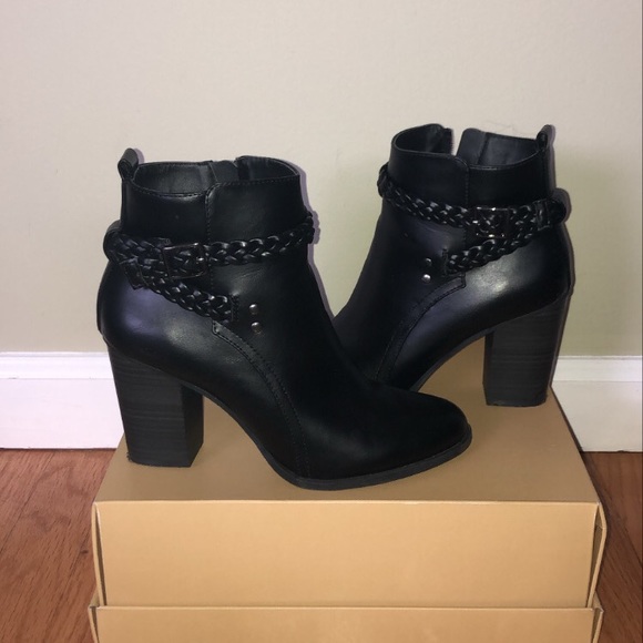 Black leather boots - Picture 1 of 4
